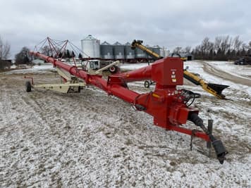 Main image Farm King 1684